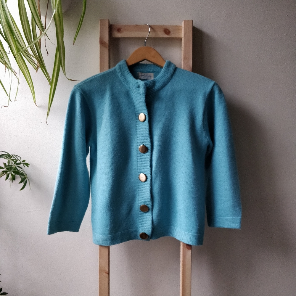 Vintage 1960s 3/4 Sleeve Cardigan